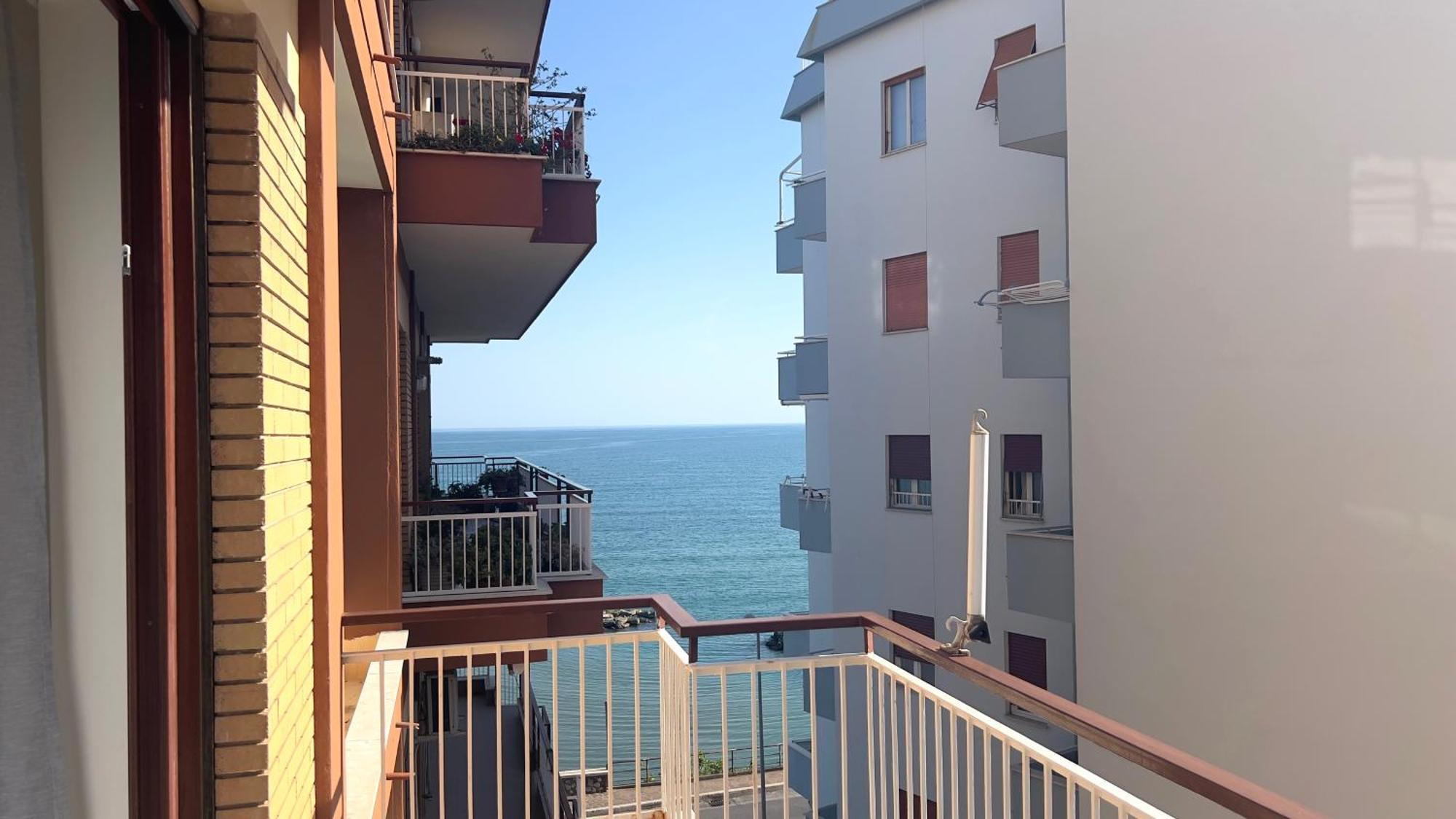 Lo Scorcio Sul Mare Apartment Formia Exterior photo